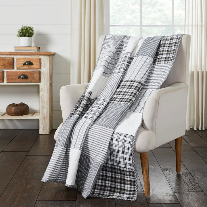 Country Farmhouse Block Quilted Throw-Black/White