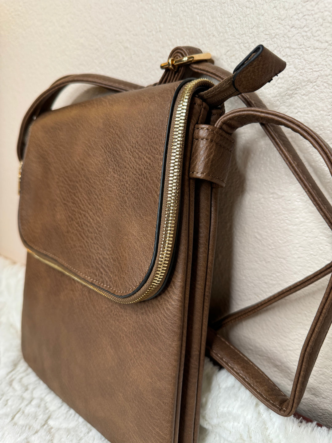 Cheyenne Concealed Carry Crossbody