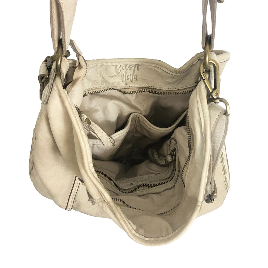 Bolsa Nova Italian Leather Hobo Shoulder Bag