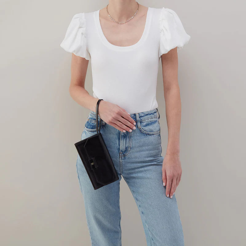 HOBO Romy Leather Wallet Crossbody in Black