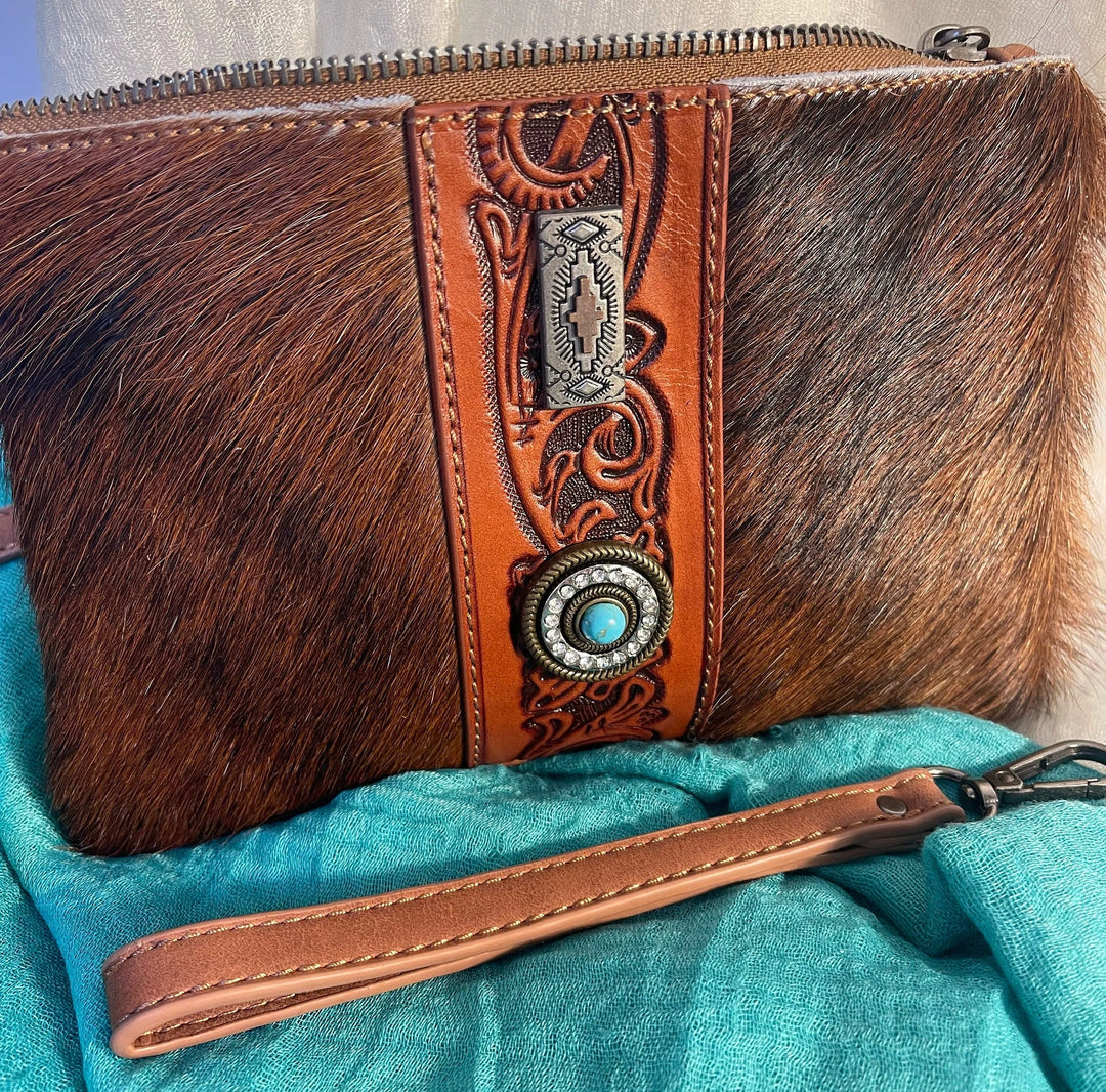 Trinity Ranch Hair On Cowhide Brown Color Crossbody