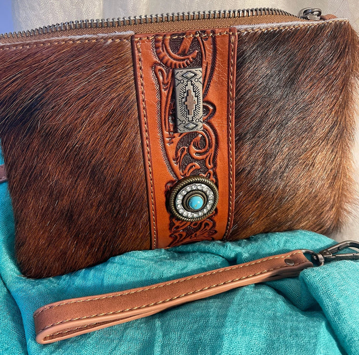 Trinity Ranch Hair On Cowhide Brown Color Crossbody