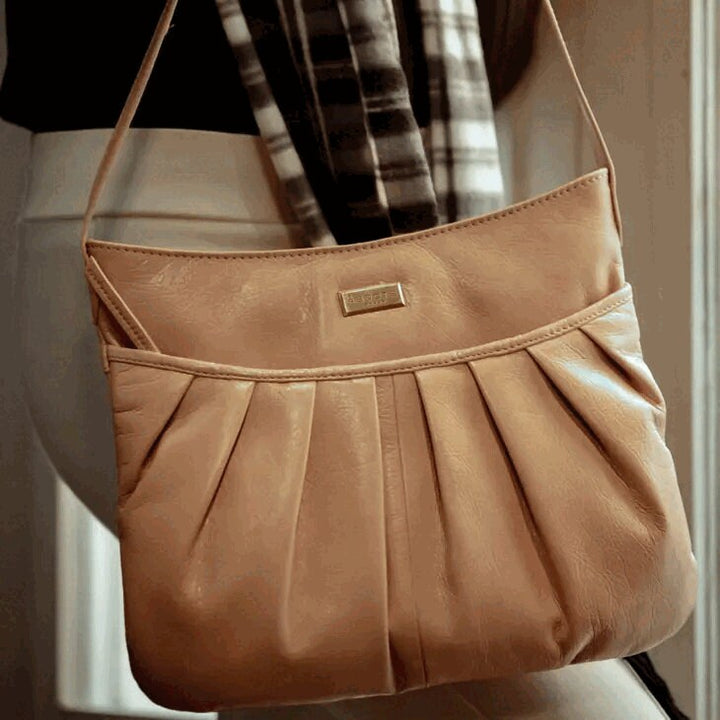 Full-Grain Leather Pleated Black Shoulder Bag